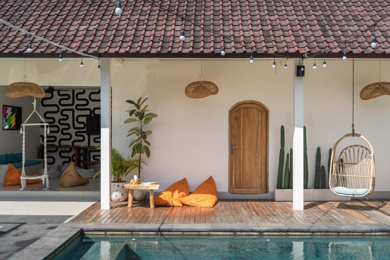 Shaka Clan Surf Hotel Canggu Exterior foto