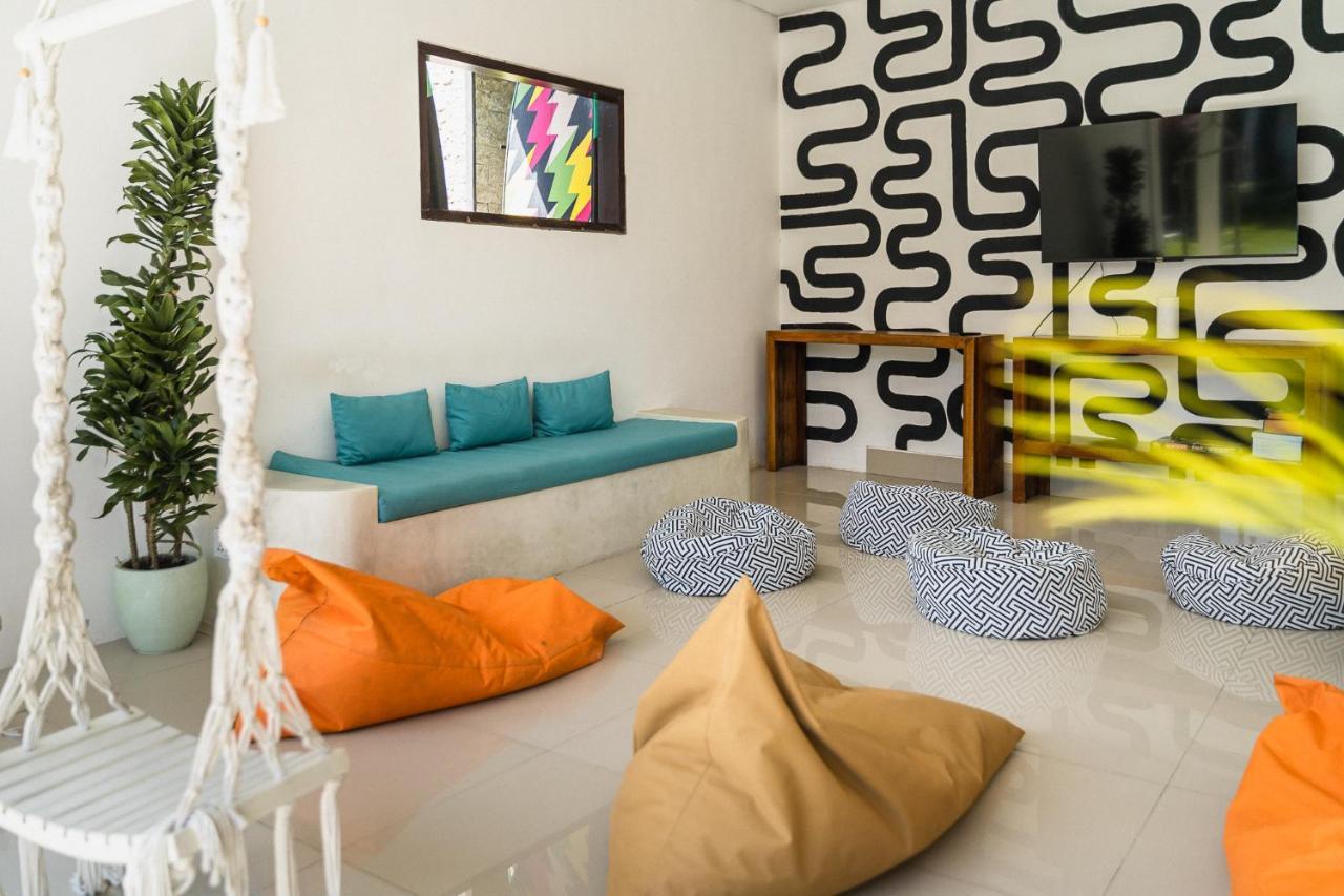 Shaka Clan Surf Hotel Canggu Exterior foto